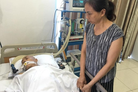 C&ocirc; Ngọc Lan, vợ NSƯT H&aacute;n Văn T&igrave;nh.