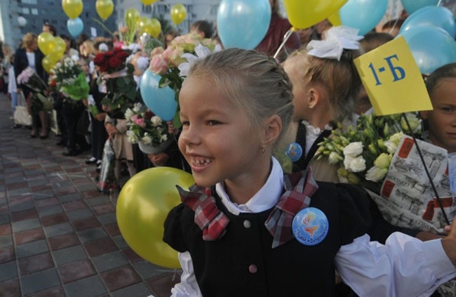 C&aacute;c quốc gia tr&ecirc;n thế giới đ&oacute;n ng&agrave;y khai giảng như thế n&agrave;o?