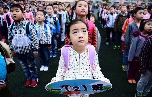 C&aacute;c quốc gia tr&ecirc;n thế giới đ&oacute;n ng&agrave;y khai giảng như thế n&agrave;o?