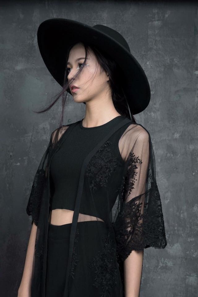 Cho&aacute;ng với style chất lừ của qu&aacute;n qu&acirc;n The Face Việt 2016