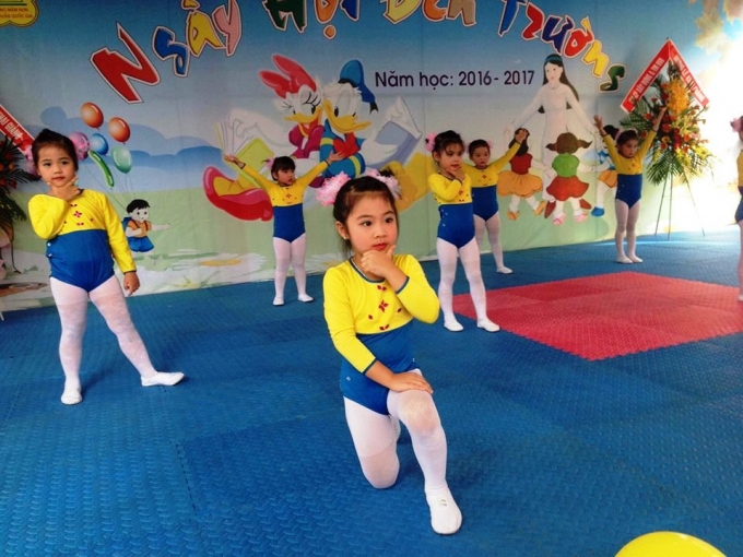 Khởi đầu năm học 2016 - 2017 bằng những tiết mục văn h&oacute;a văn nghệ s&ocirc;i động của c&aacute;c ch&aacute;u, hi vọng một năm đầy khởi sắc.