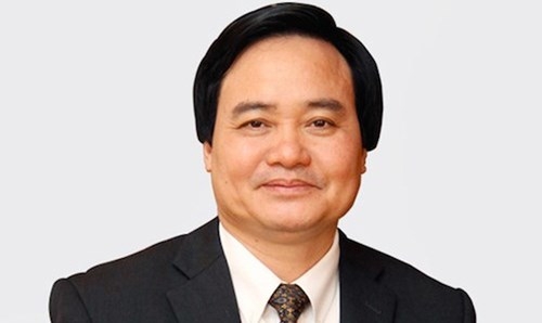 Bộ trưởng Bộ GD&amp;amp;amp;ĐT Ph&ugrave;ng Xu&acirc;n Nhạ.