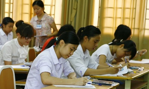 Th&iacute; sinh thi tốt nghiệp THPT quốc gia 2016. Ảnh: Hồng Vĩnh.