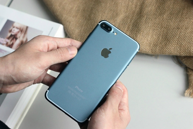 Chi&ecirc;m ngưỡng iPhone 7 trước ng&agrave;y ra mắt