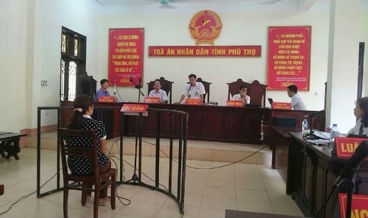 B&agrave; Tạo trong phi&ecirc;n sơ thẩm.