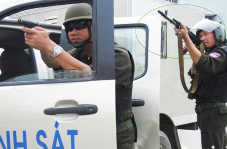 Ngo&agrave;i s&uacute;ng AK-47, AKM, v&agrave; AKMS&nbsp;Cảnh s&aacute;t Cơ động Việt Nam&nbsp;c&ograve;n được trang bị một phi&ecirc;n bản hiện đại h&oacute;a của d&ograve;ng AKM mang t&ecirc;n STL-A1, đ&acirc;y l&agrave; phi&ecirc;n bản mới nhất do Việt Nam cải tiến sản xuất với nhiều cải tiến quan trọng.