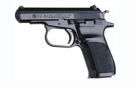 Cũng giống như s&uacute;ng bắn tỉa SVD, mặc d&ugrave; được trang bị th&ecirc;m hai phi&ecirc;n bản s&uacute;ng ngắn hiện đại mới, nhưng trong lực lượng Cảnh s&aacute;t Cơ động vẫn d&ugrave;ng số lượng lớn s&uacute;ng ngắn CZ-83.