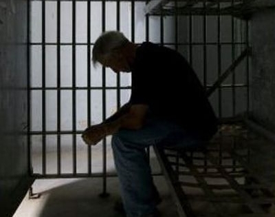 Trượt dài trong tội lỗi