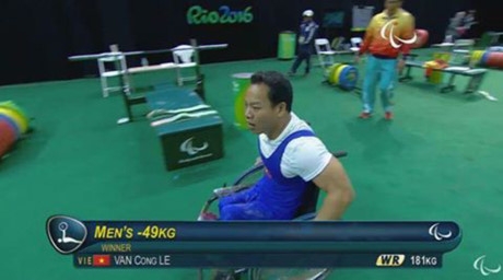 L&ecirc; Văn C&ocirc;ng gi&agrave;nh HCV lịch sử ở Paralympic, ph&aacute; kỷ lục thế giới