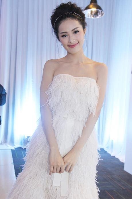 Cả 2 kh&ocirc;ng c&ograve;n theo d&otilde;i nhau tr&ecirc;n mạng x&atilde; hội.