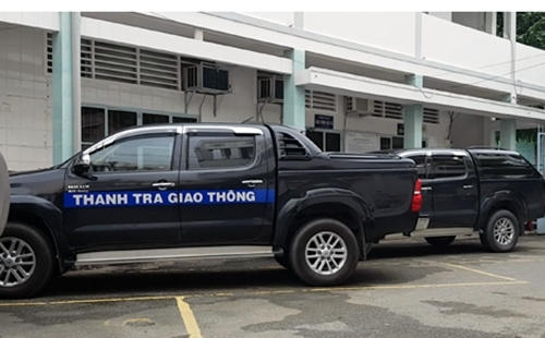 11 thanh tra giao thông Cần Thơ bị luân chuyển