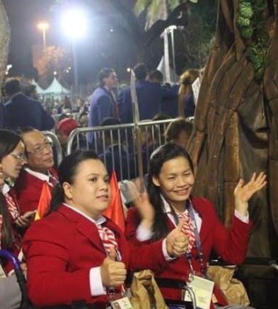 B&iacute;ch Như (phải) dừng ở v&ograve;ng loại nội dung 50m tự do(nữ).