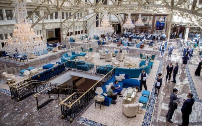 Khung cảnh b&ecirc;n trong sảnh chờ của kh&aacute;ch sạn Trump. (Ảnh: EPA)