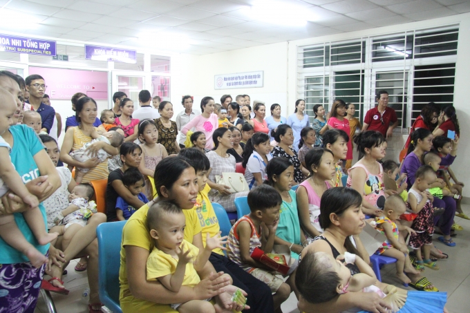 Chương tr&igrave;nh đ&atilde; mang những tấm l&ograve;ng y&ecirc;u thương, đồng cảm v&agrave; sẻ chia của cộng đồng đến với c&aacute;c em nhỏ c&oacute; ho&agrave;n cảnh kh&oacute; khăn, bệnh tật.