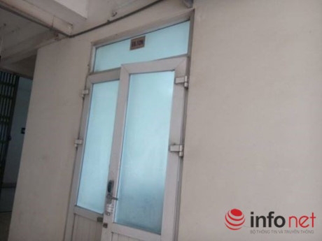 Ph&ograve;ng học Tin của lớp Y đa khoa 2 l&uacute;c n&agrave;o cũng đ&oacute;ng k&iacute;n