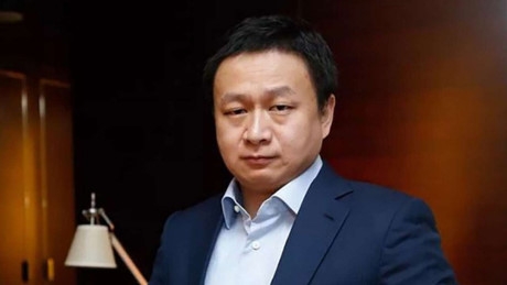 &Ocirc;ng Zhou Yahui.