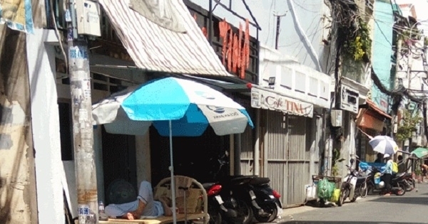 Nghi án cô giúp việc chiếm đoạt nhà ông giáo già mất trí