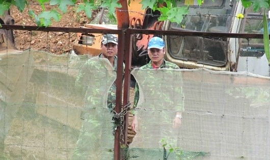 Anh Độ cho rằng đ&acirc;y l&agrave; h&igrave;nh ảnh c&aacute;c đối tượng bị camera ghi lại.