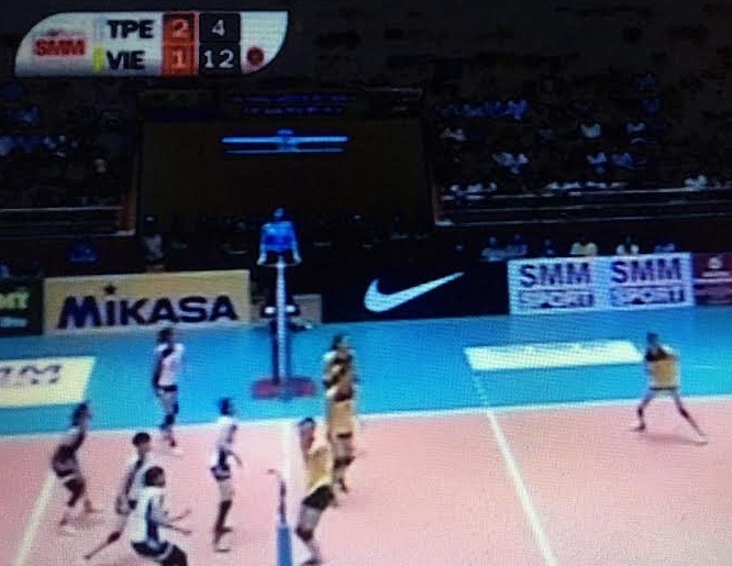 Tuyển Việt Nam bứt ph&aacute; vươn l&ecirc;n trong c&aacute;c s&eacute;c đấu c&ograve;n lại