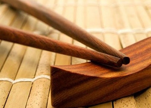 Nấm mốc kh&ocirc;ng những l&agrave;m thối rữa hoa quả, rau, hạt ngũ cốc m&agrave; c&ograve;n tạo điều kiện cho nhiều loại vi khuẩn kh&aacute;c ph&aacute;t triển v&agrave; g&acirc;y hại.