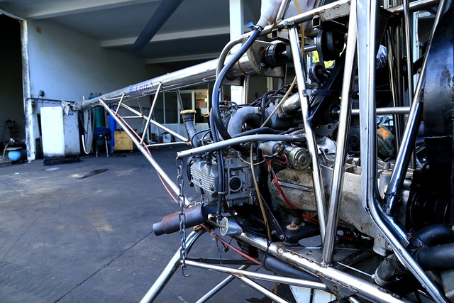 Kh&ocirc;ng qu&acirc;n l&agrave;m việc với kỹ sư