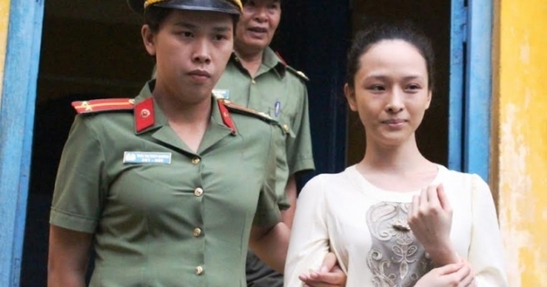 Hoãn phiên tòa vụ hoa hậu Phương Nga để làm rõ ‘hợp đồng tình cảm’