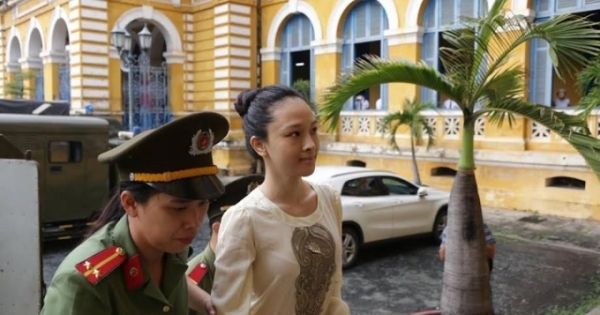 Hoa hậu Phương Nga lừa đảo hay bị trả thù sau khi chia tay?