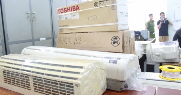 Đại gia "dỏm" đi ô tô mua máy lạnh rồi chiếm đoạt