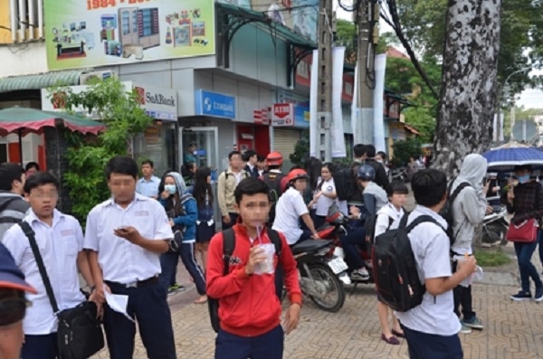 Thời gian gần đ&acirc;y th&ocirc;ng tin ma t&uacute;y