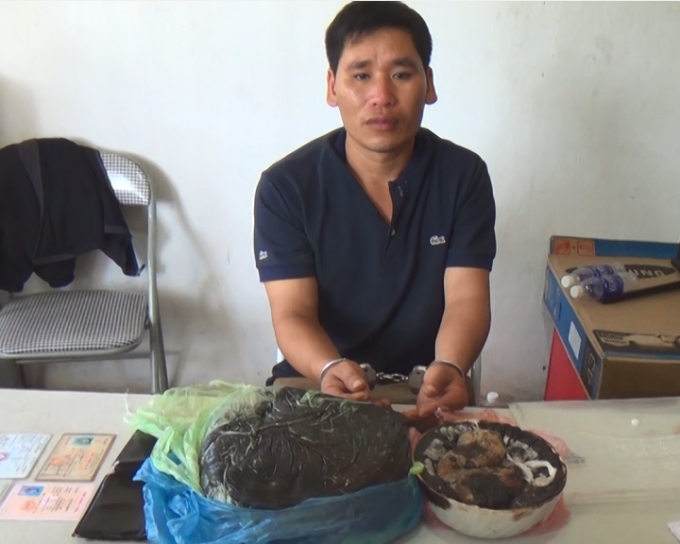 Đối tượng C&agrave; Văn Khun tại cơ quan chức năng.