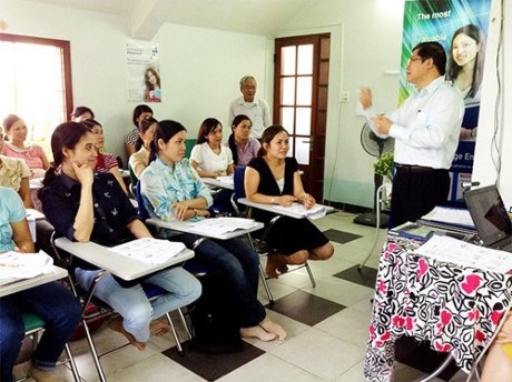 Gi&aacute;o vi&ecirc;n tham gia khảo s&aacute;t năng lực ngoại ngữ l&agrave; y&ecirc;u cầu bắt buộc (Ảnh: giaducthoidai.vn).