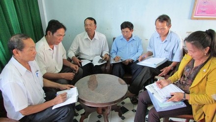 C&aacute;c ho&agrave; giải vi&ecirc;n họp trao đổi kinh nghiệm.