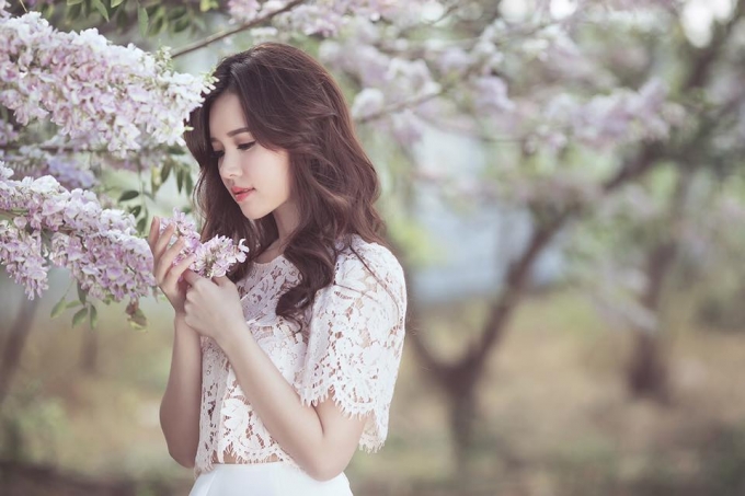 Những khoảnh khắc đẹp tựa c&ocirc;ng ch&uacute;a của Midu khiến cho nhiều người phải