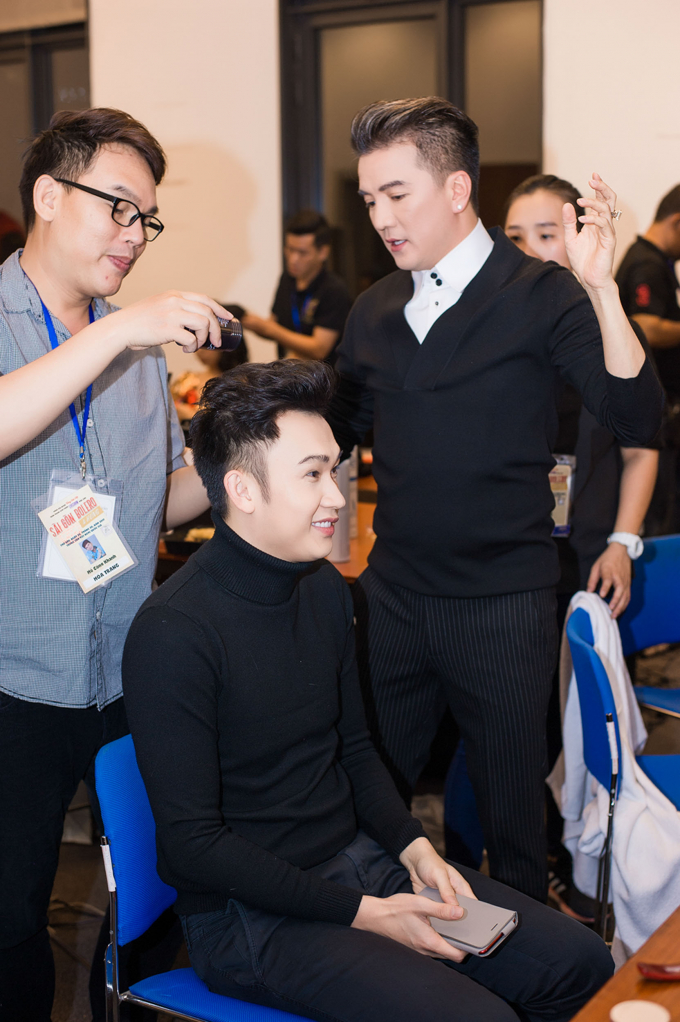 Những h&igrave;nh ảnh kh&ocirc;ng thể thấy được nếu chỉ xem liveshow &ldquo;S&agrave;i G&ograve;n Bolero &amp;amp; Hưng&rdquo;