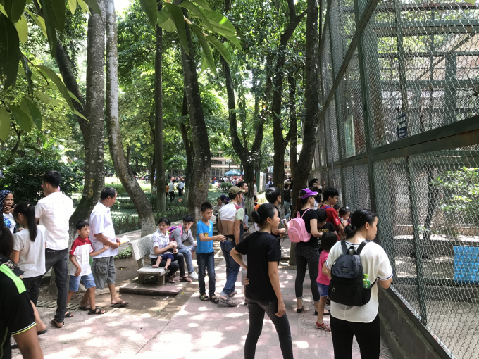 C&ocirc;ng vi&ecirc;n Thủ Lệ trong ng&agrave;y đầu nghỉ lễ Quốc kh&aacute;nh 2/9