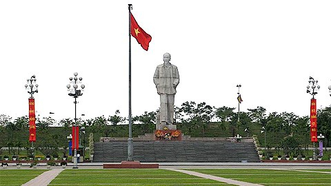 Quảng Trường Hồ Ch&iacute; Minh