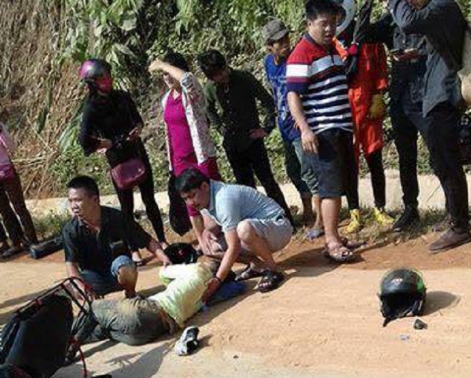 Hậu quả vụ tai nạn đ&atilde; khiến anh Mạnh tử vong sau khi được đưa đến bệnh viện.