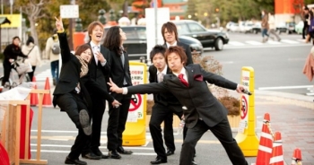 Nhật Bản: Thế hệ thanh niên cự tuyệt lối sống cũ