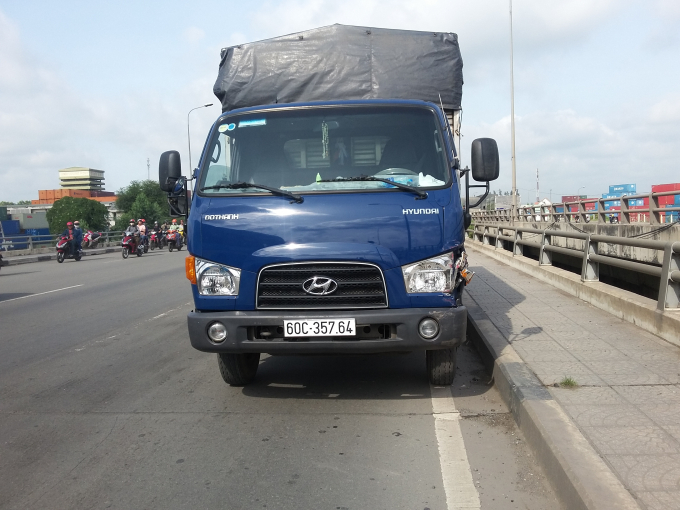 Chiếc xe tải li&ecirc;n quan.