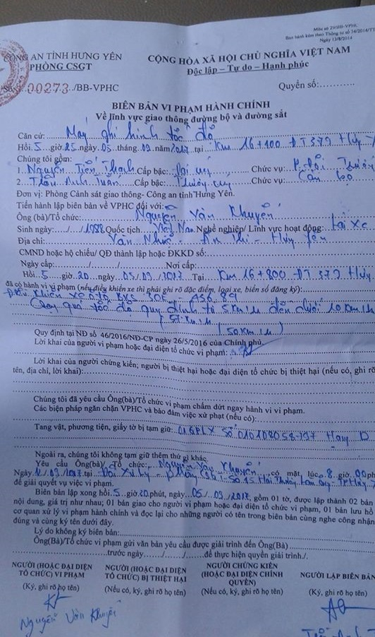 Bi&ecirc;n bản xử phạt của l&aacute;i xe Nguyễn Văn Khuyến.