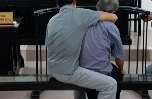 Ông lão U80 hiếp dâm cháu bé 3 tuổi phải đền tội