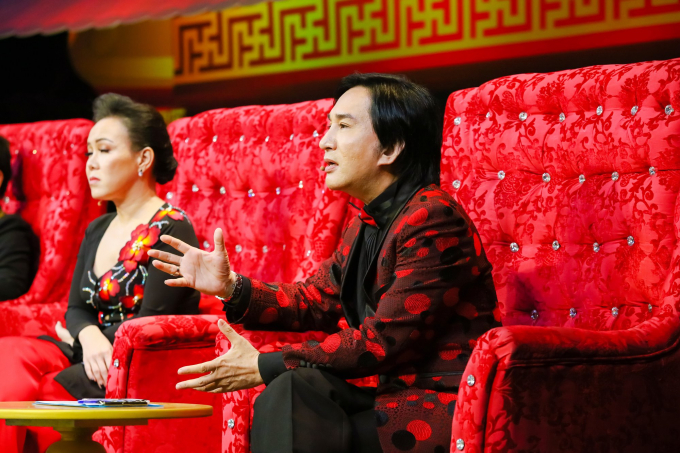 Kim Tử Long: T&ocirc;i vẫn phải đi h&aacute;t trong ng&agrave;y đ&aacute;m tang mẹ