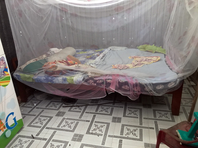 Khu vực đối tượng L&yacute; A. &eacute;p chị L. quan hệ 2 lần.              Con hẻm b&ecirc;n tr&aacute;i nh&agrave; chị L, nghi nơi L&yacute; A. đột nhập để v&agrave;o nh&agrave; chị L.