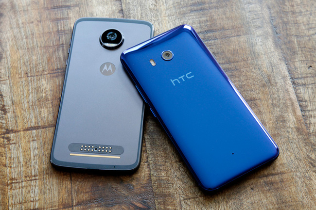 Google sắp mua xong HTC?