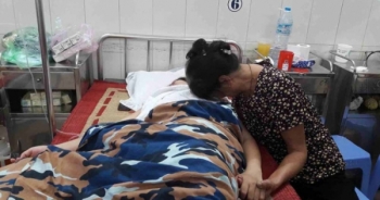 Cô giáo tự tử vì bị chuyển trường vô cớ?