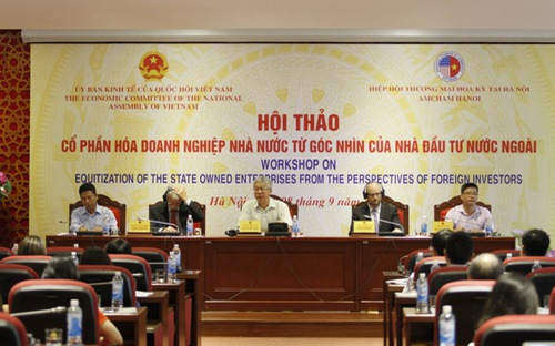 Hội thảo cổ phần h&oacute;a doanh nghiệp Nh&agrave; nước từ g&oacute;c nh&igrave;n của nh&agrave; đầu tư nước ngo&agrave;i do Ủy ban Kinh tế của Quốc hội tổ chức ng&agrave;y 8/9