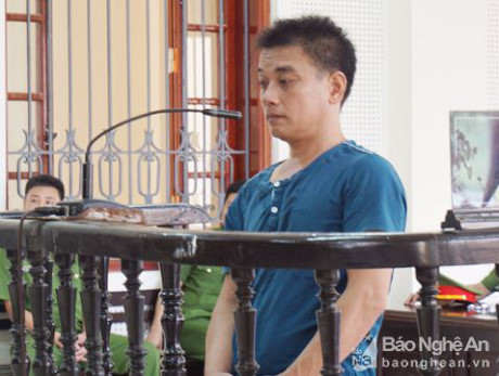 L&ecirc; Văn &Acirc;n tại phi&ecirc;n t&ograve;a. (Ảnh: b&aacute;o Nghệ An)