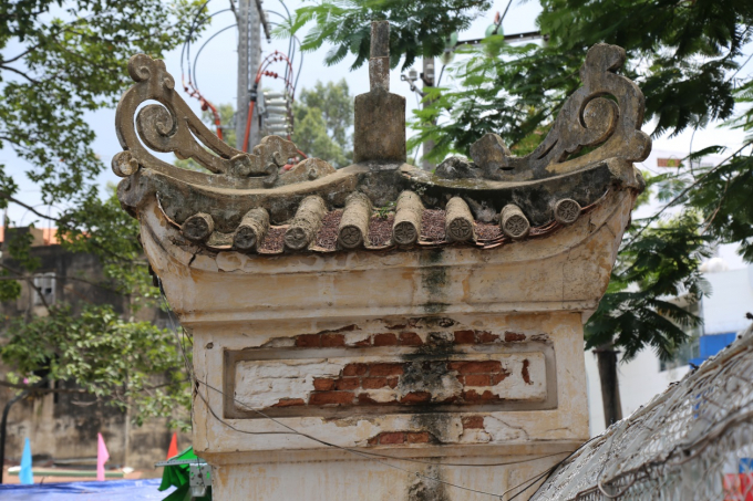 Nhiều hạng mục đ&atilde; c&oacute; dậu hiệu xuống cấp.