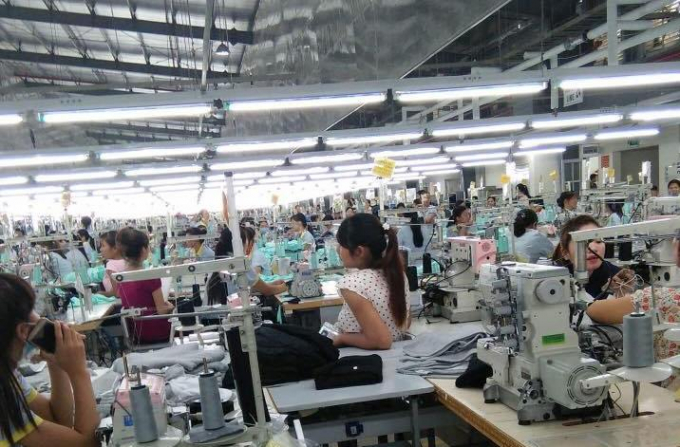 Gần 6.000 c&ocirc;ng nh&acirc;n đ&atilde; đi l&agrave;m trở lại.