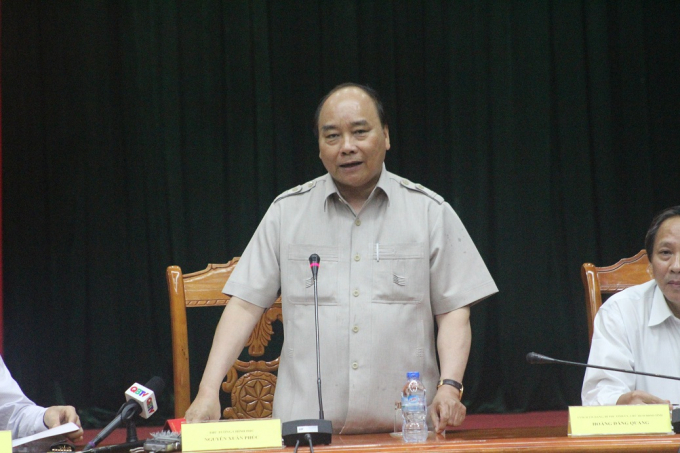 Thủ tướng y&ecirc;u cầu nhanh ch&oacute;ng khắc phục hệ thống điện, sửa chữa nh&agrave; cửa cho d&acirc;n.